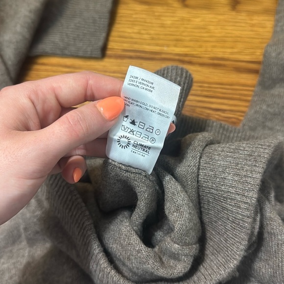 Reformation Caitlin Cashmere Joggers Size Small Brown Tan - Picture 8 of 12